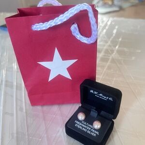 Sterling Silver Freshwater Pearl Earrings